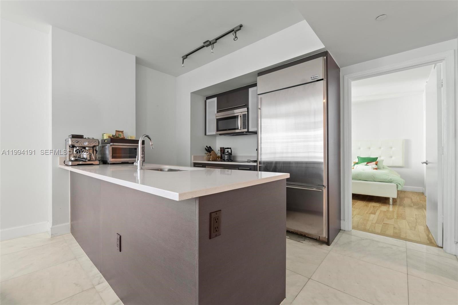 500 BRICKELL EAST CONDO - Residential
