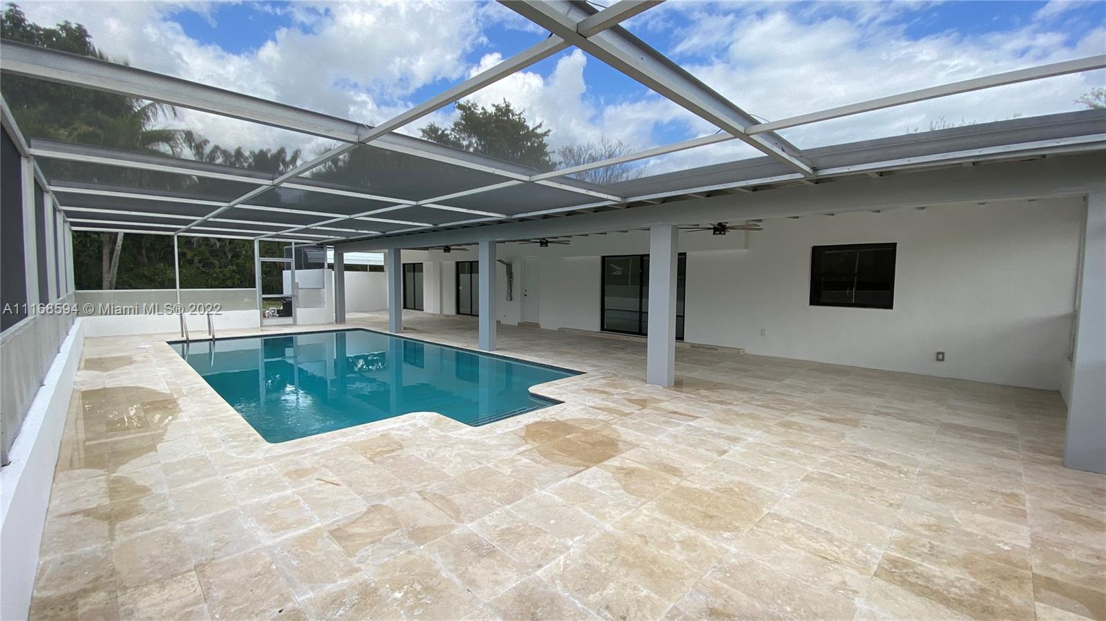 COUNTRY ESTS REV - Residential