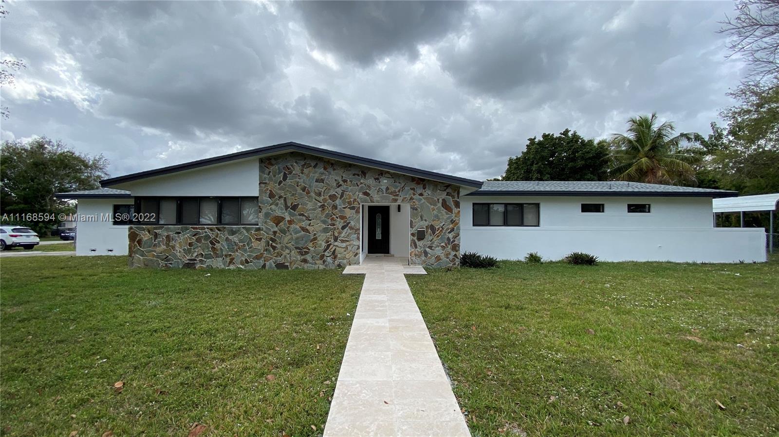 COUNTRY ESTS REV - Residential