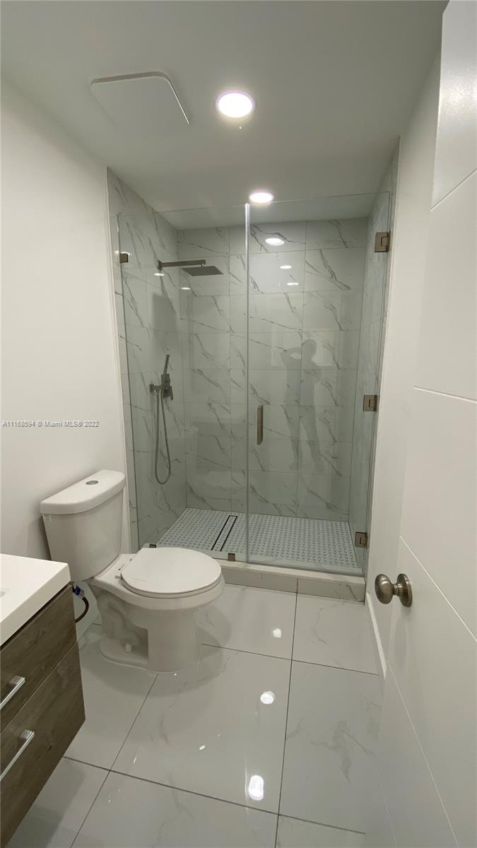 COUNTRY ESTS REV - Residential