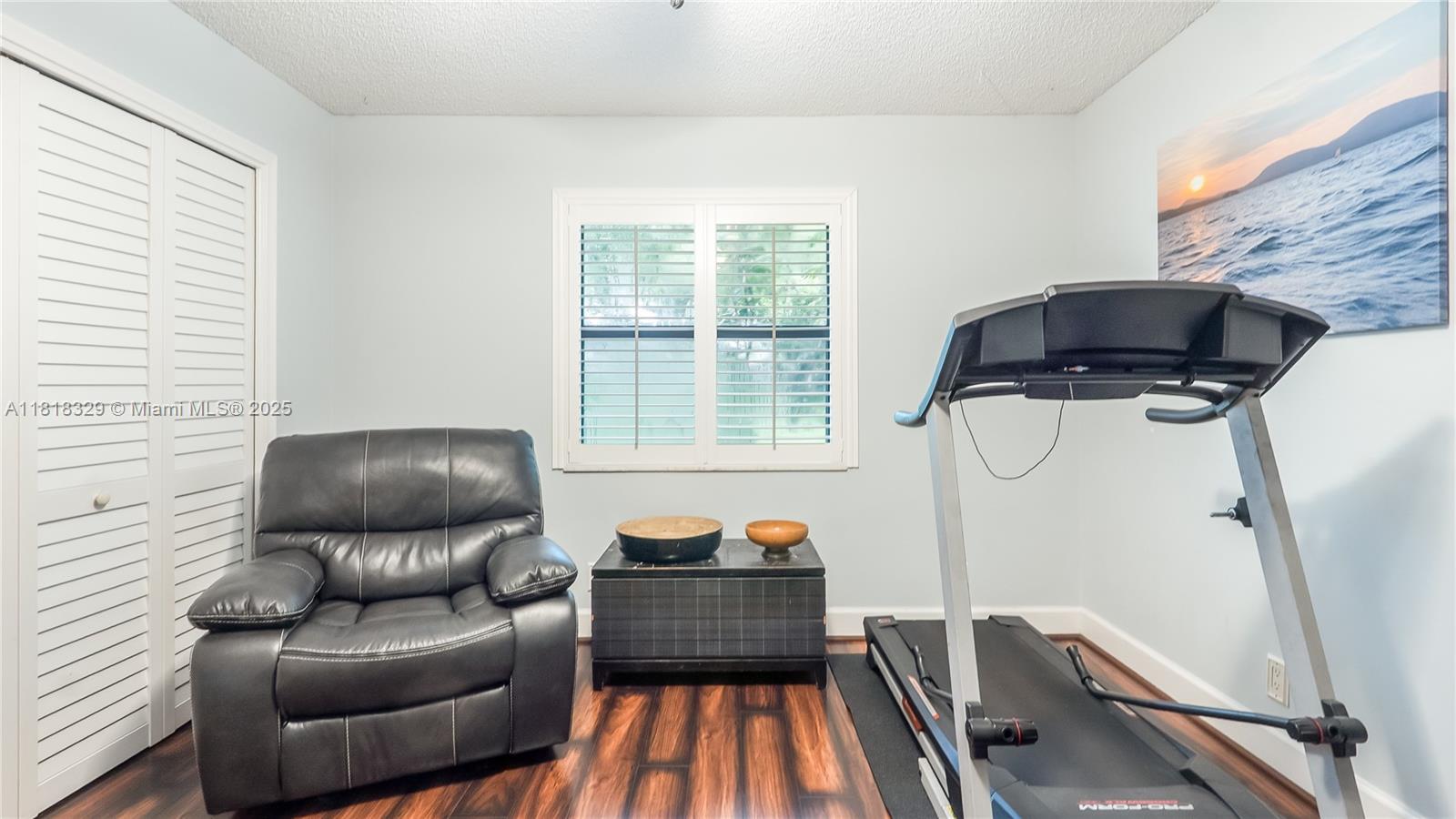 MAPLEWOOD - Residential