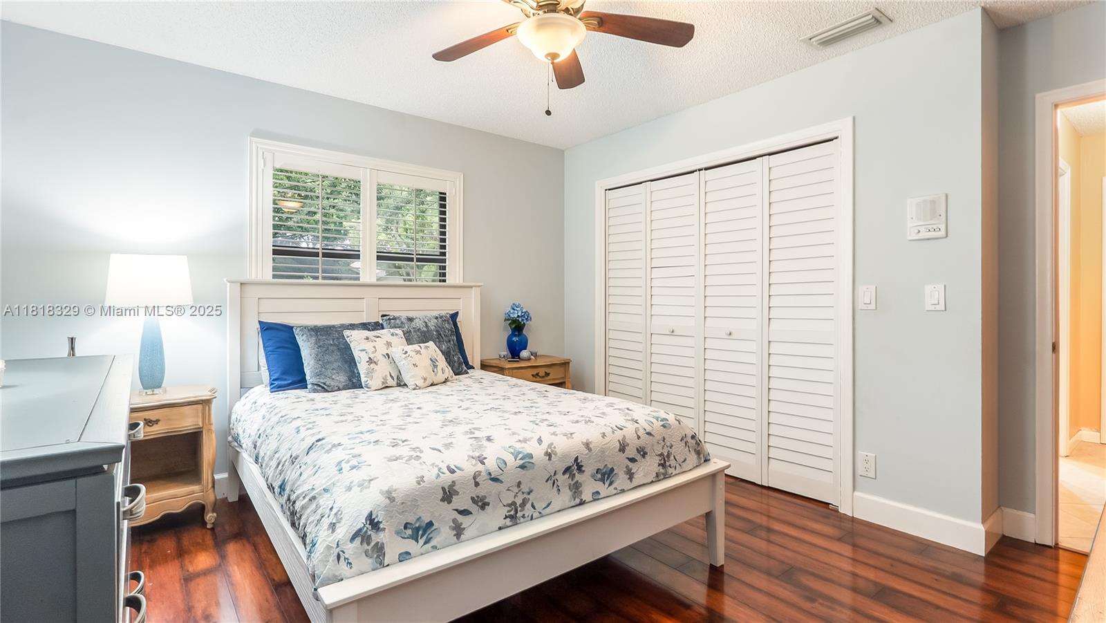 MAPLEWOOD - Residential