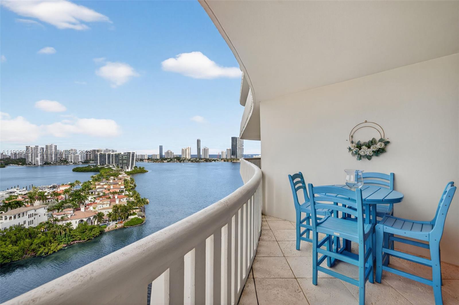 3000 ISL BLVD WILLIAMS IS - Residential