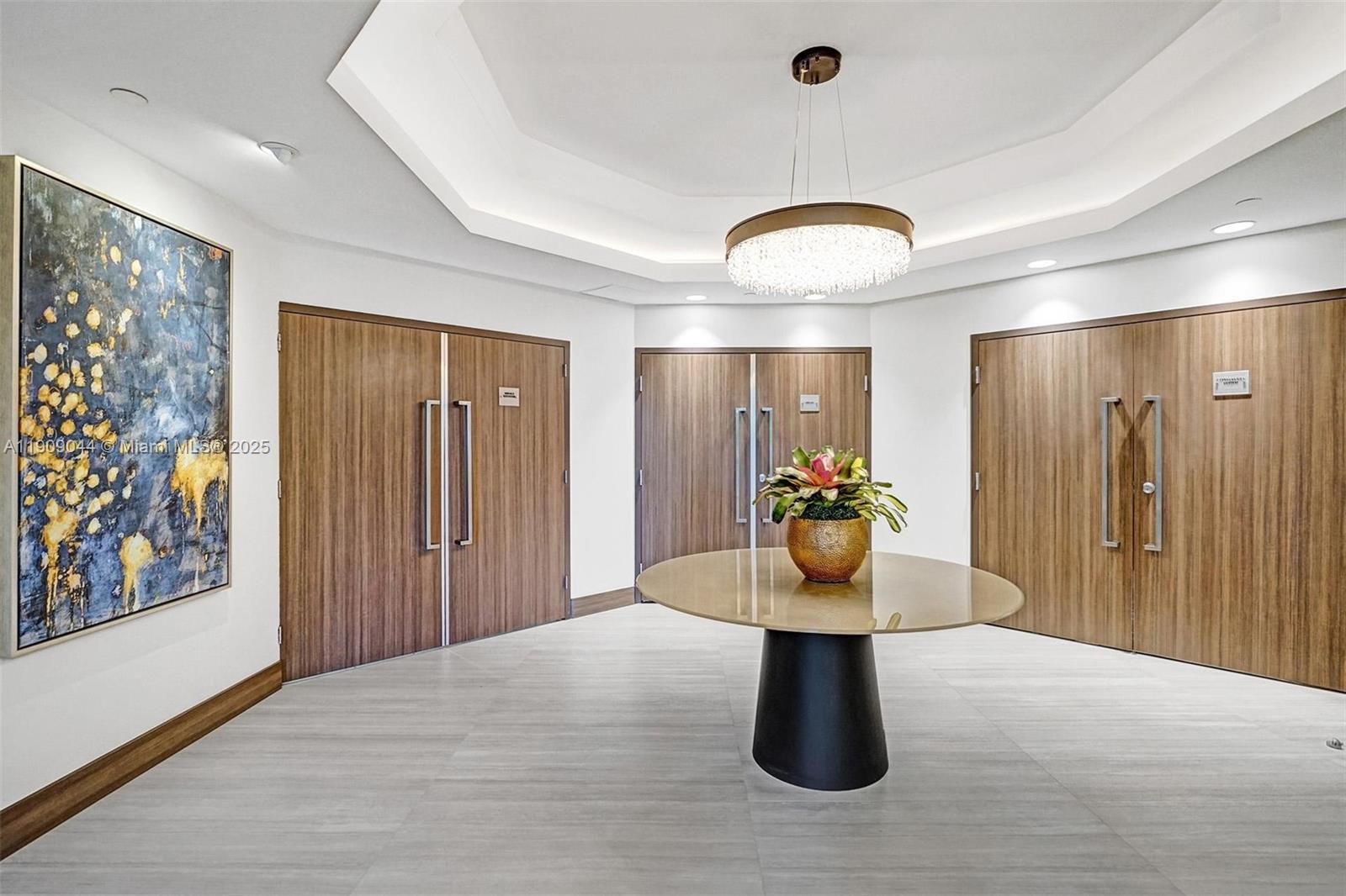 3000 ISL BLVD WILLIAMS IS - Residential