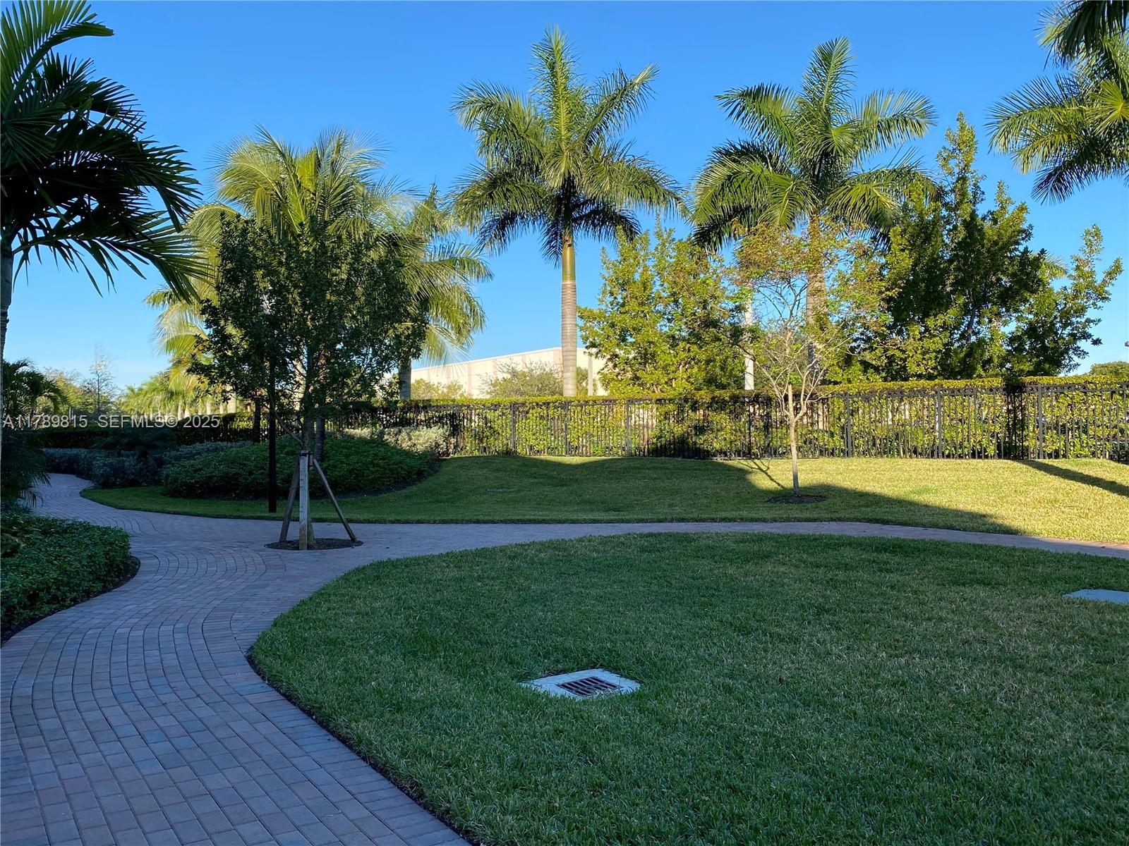 PEMBROKE FALLS-PHASE 1 - Residential