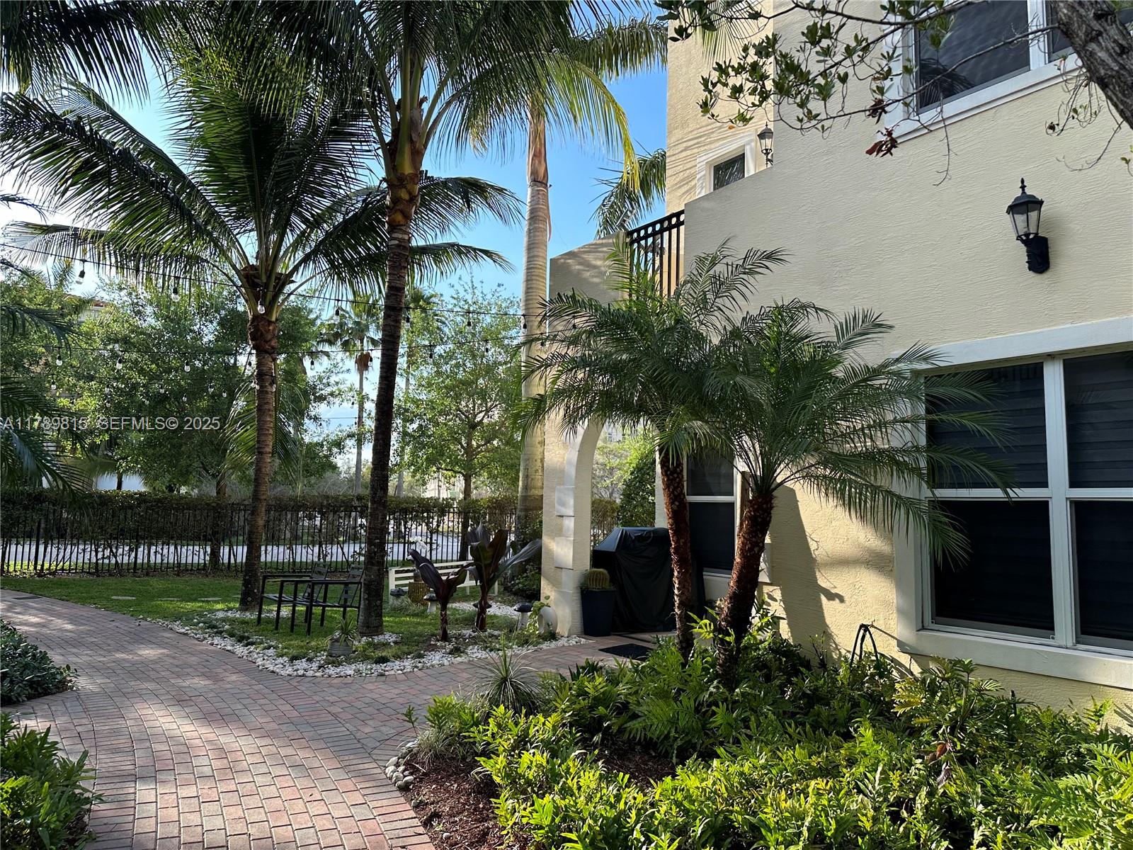 PEMBROKE FALLS-PHASE 1 - Residential