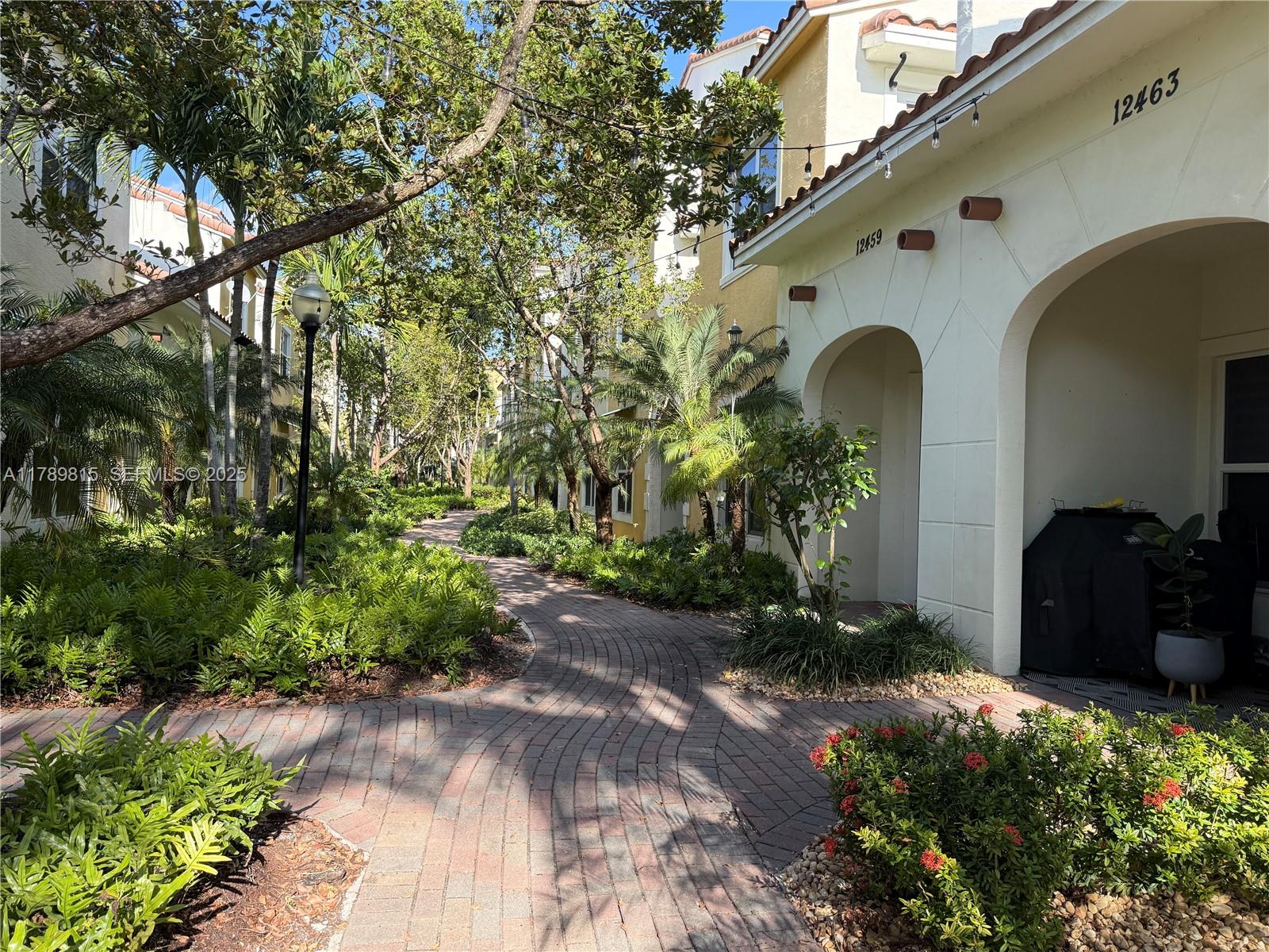 PEMBROKE FALLS-PHASE 1 - Residential