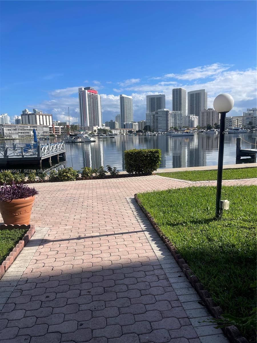 430 Golden Isles Dr 705