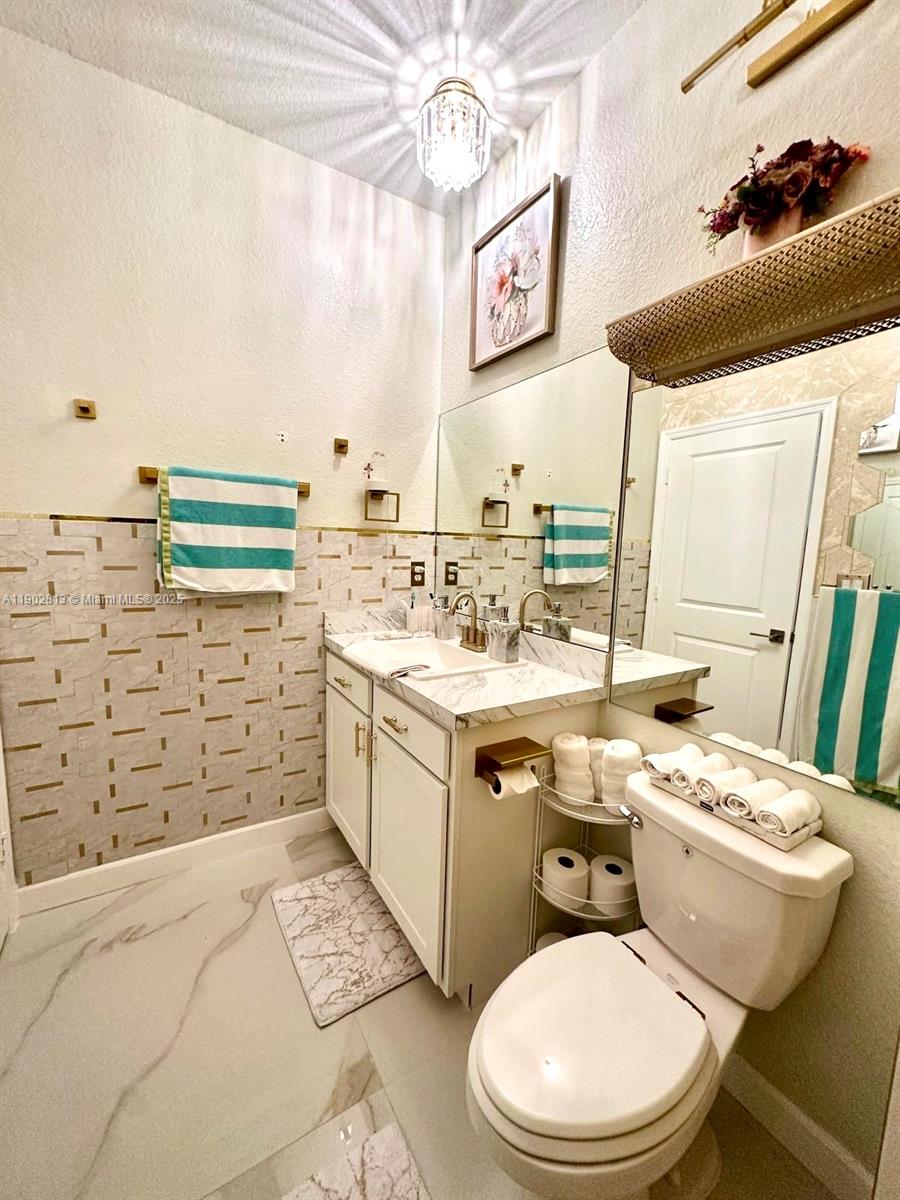 REGAL PALM SQUARE - Residential