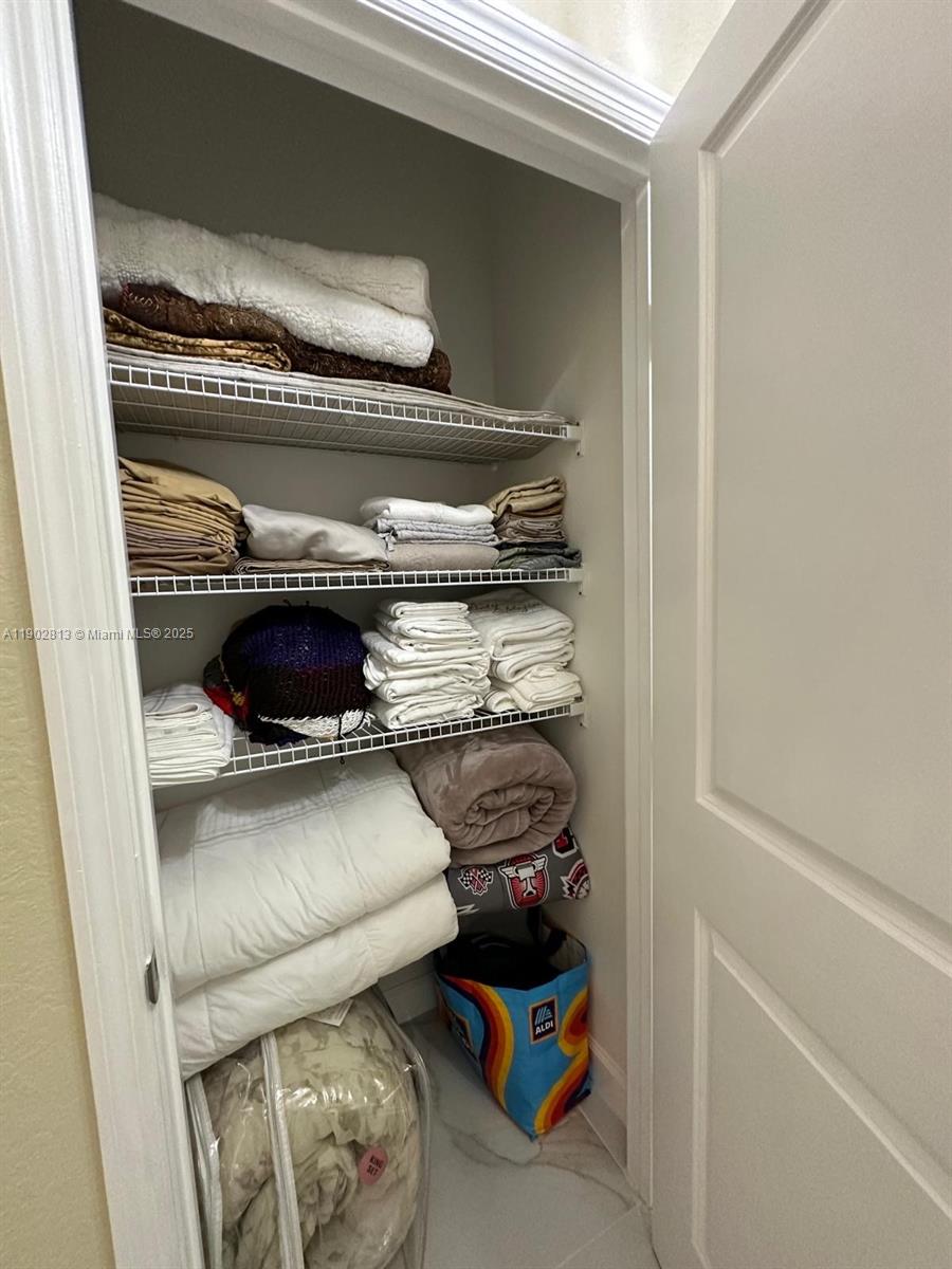 REGAL PALM SQUARE - Residential