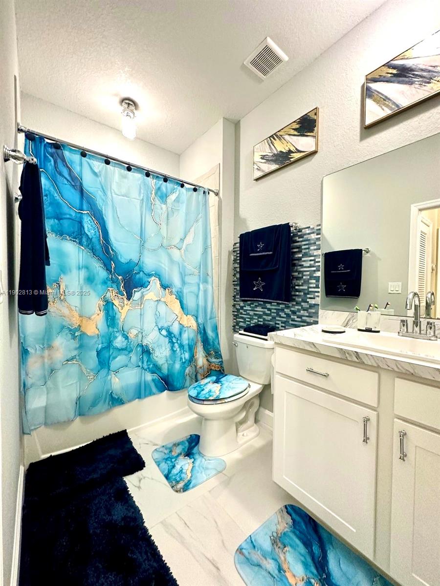 REGAL PALM SQUARE - Residential