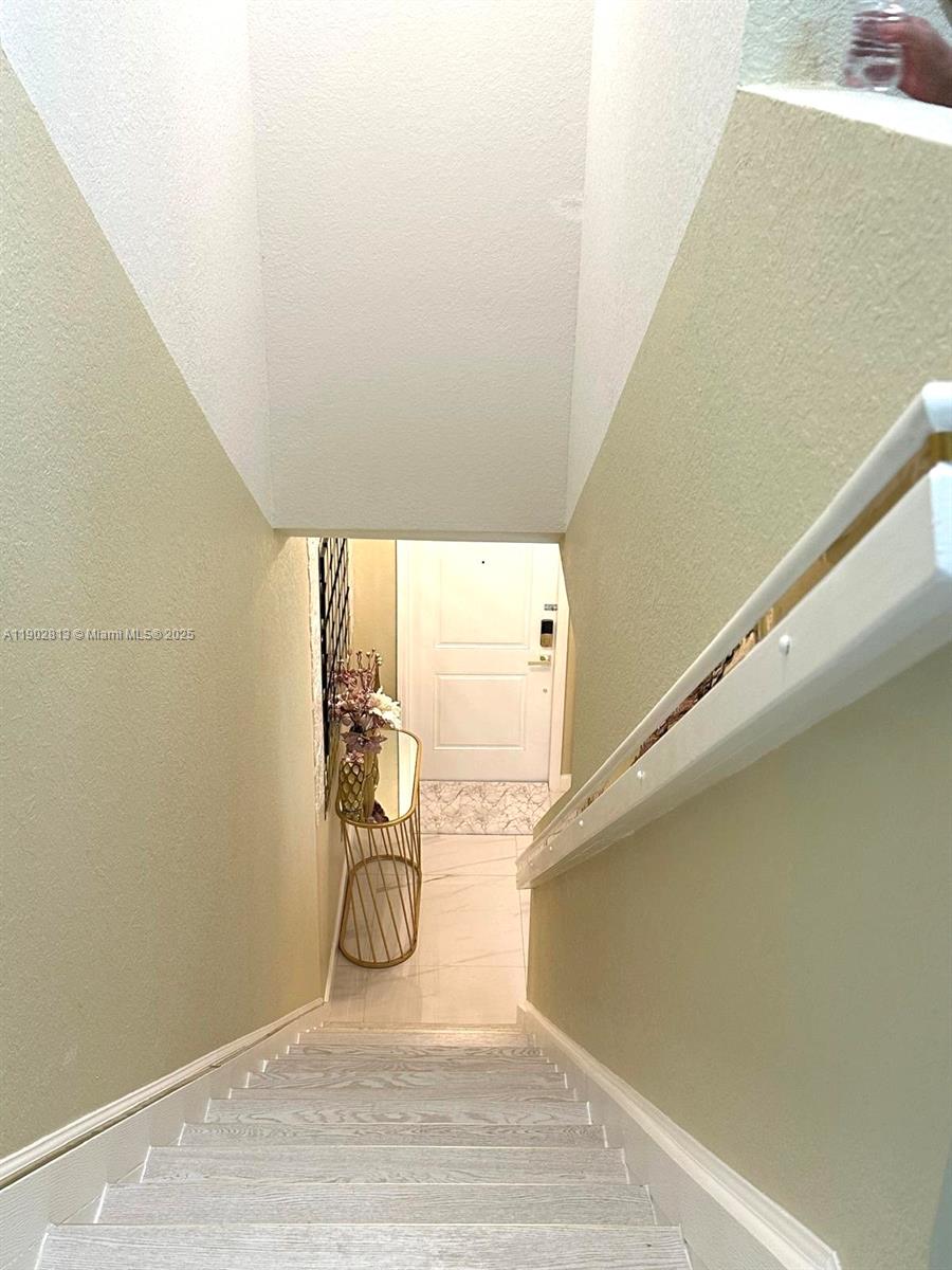 REGAL PALM SQUARE - Residential