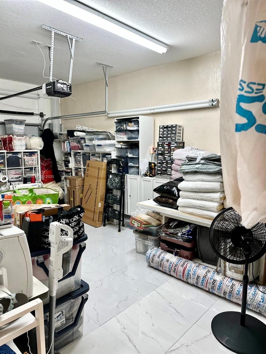 REGAL PALM SQUARE - Residential