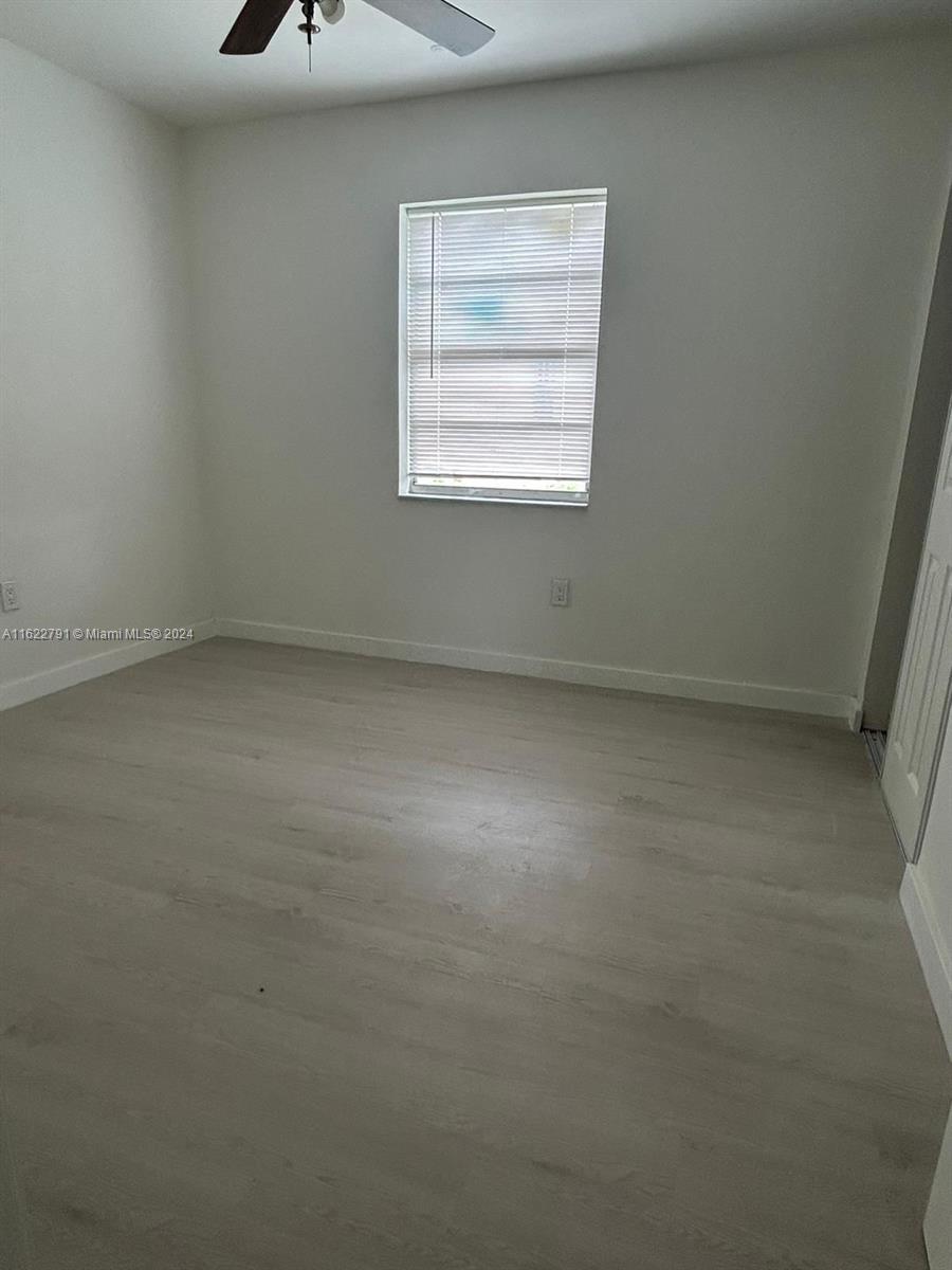 NORTH HOLLYWOOD - Residential