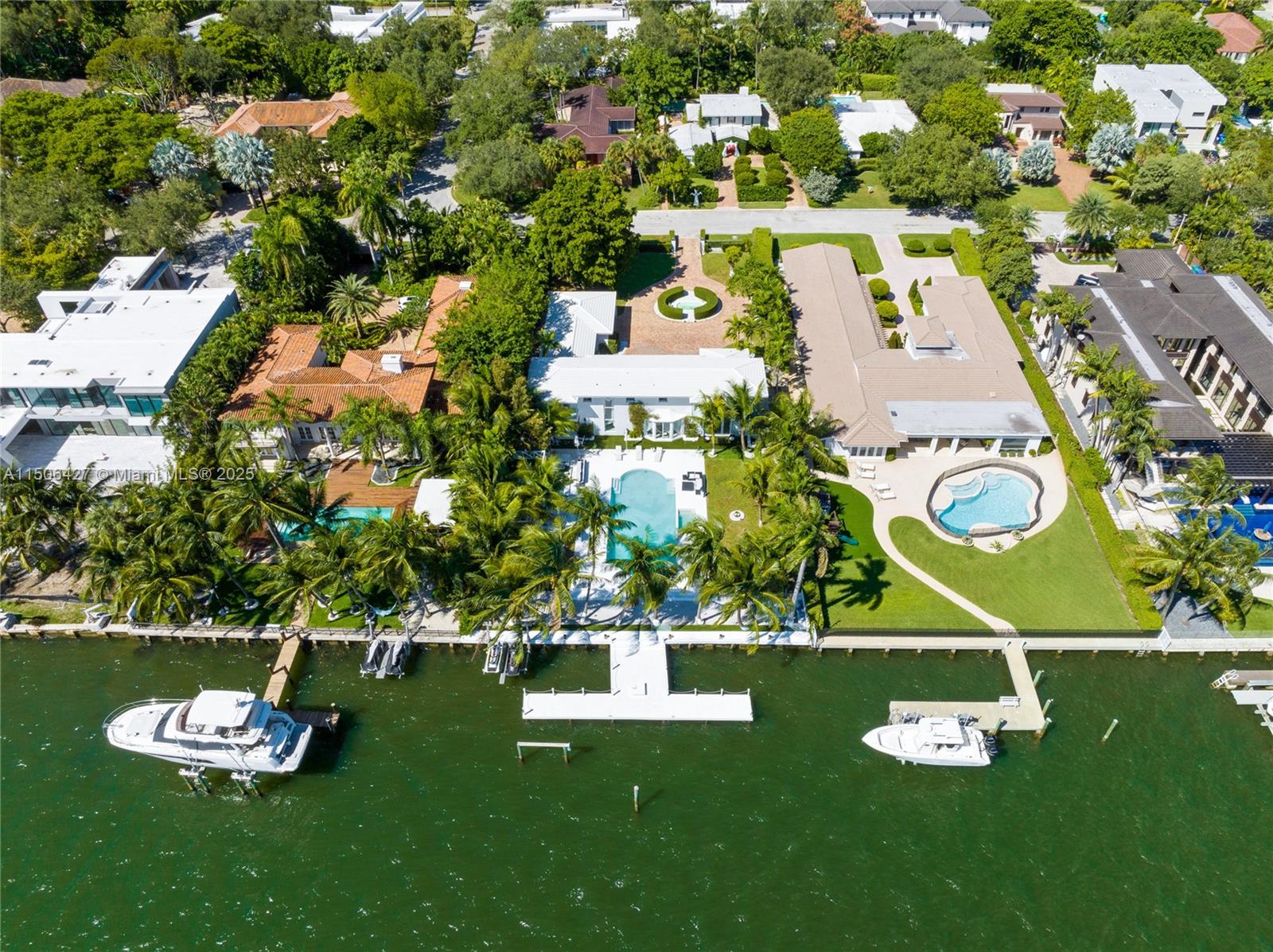 BAY POINT - Residential