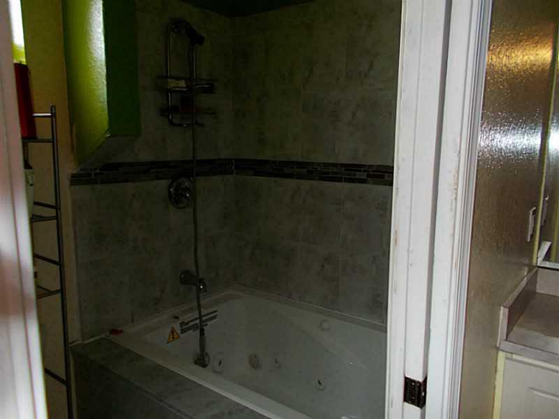 UNIVERSITY PARK - Residential Lease