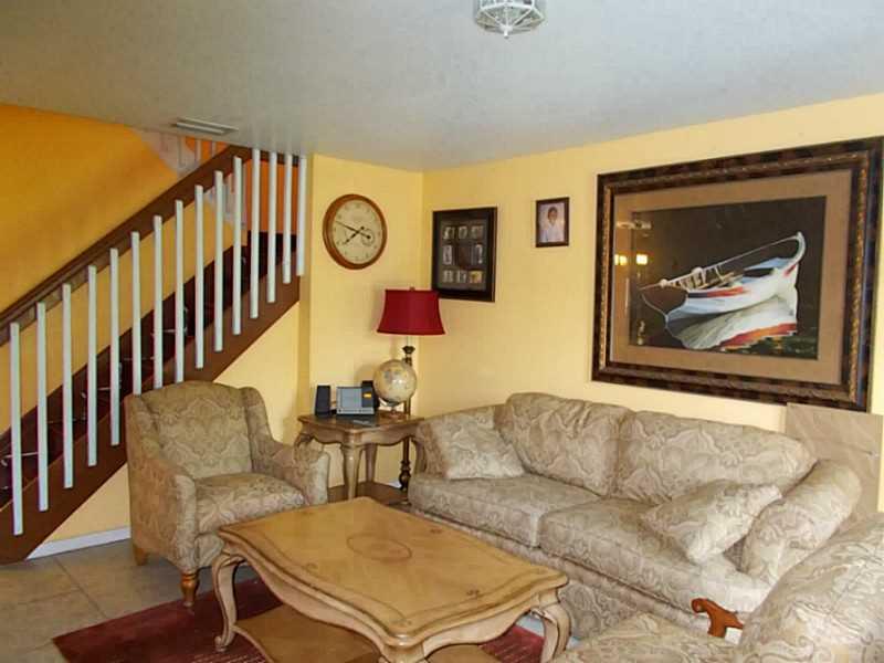 UNIVERSITY PARK - Residential Lease