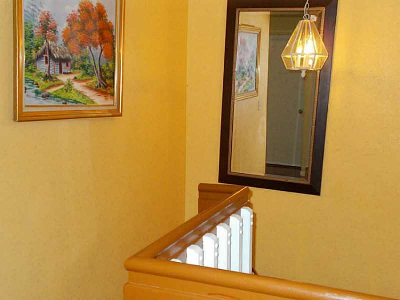 UNIVERSITY PARK - Residential Lease