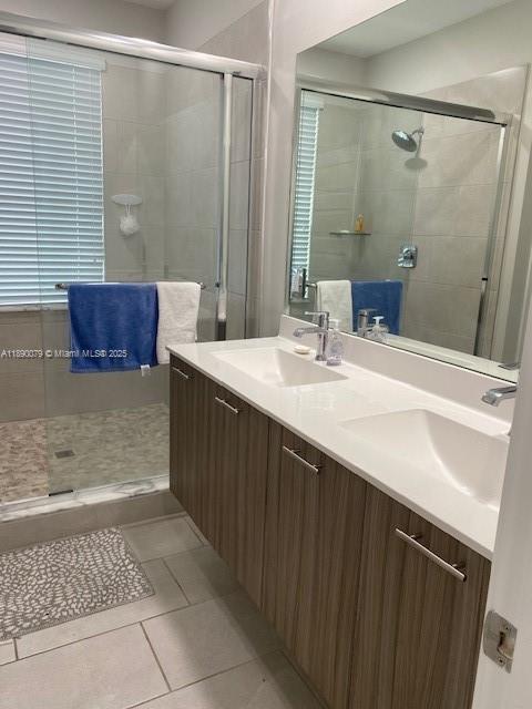 URBANA DOWNTOWN DORAL - Residential Lease
