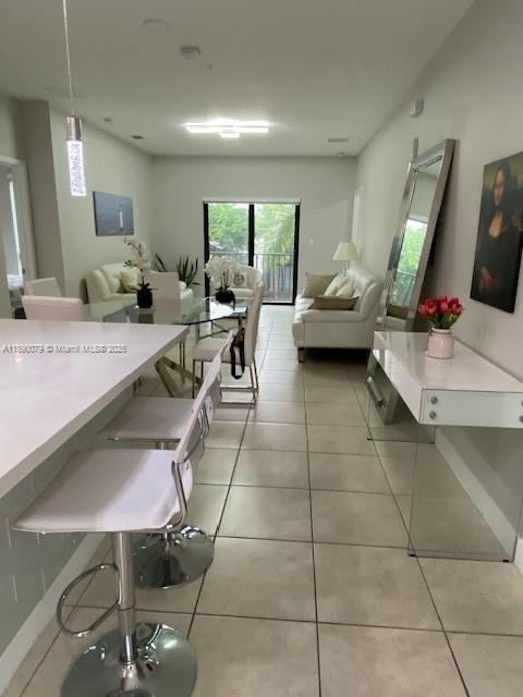 URBANA DOWNTOWN DORAL - Residential Lease