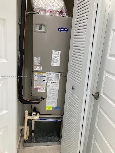 URBANA DOWNTOWN DORAL - Residential Lease