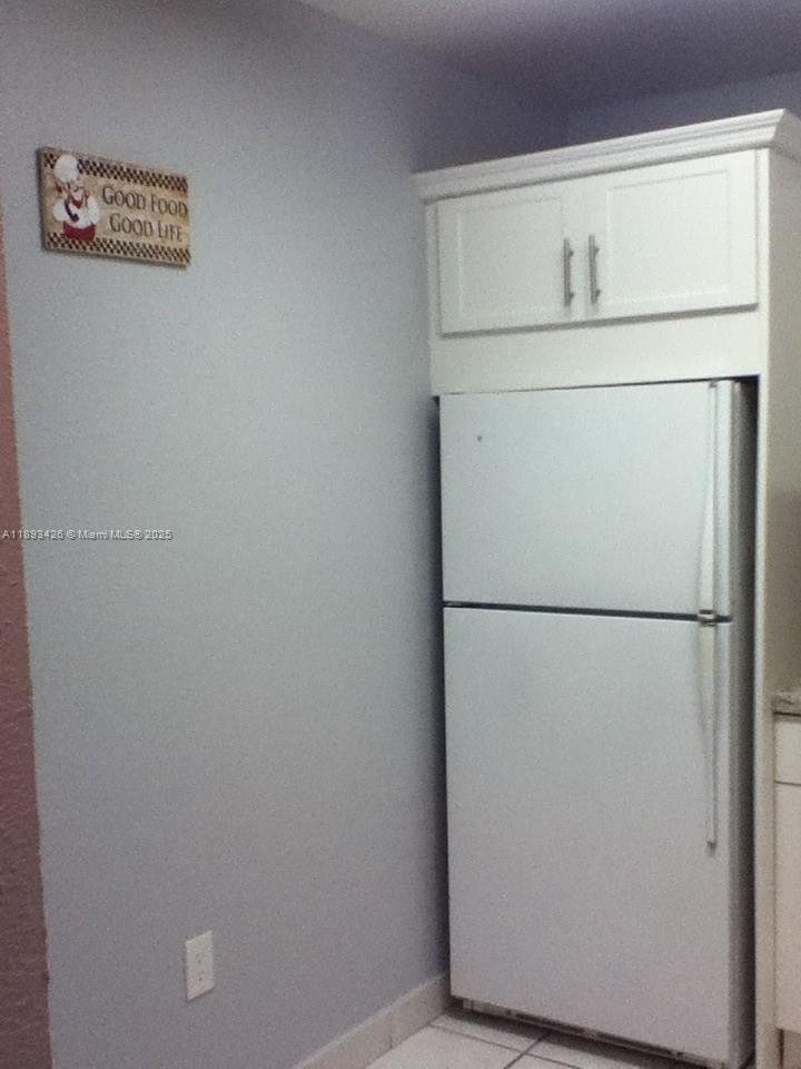 DORAL GARDENS II CONDO - Residential Lease