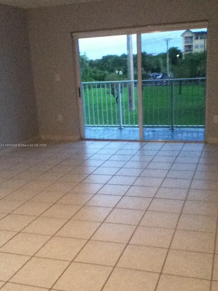 DORAL GARDENS II CONDO - Residential Lease