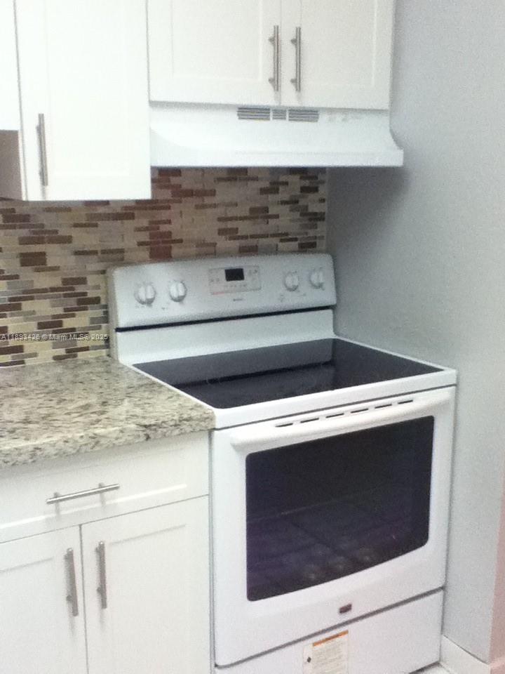 DORAL GARDENS II CONDO - Residential Lease