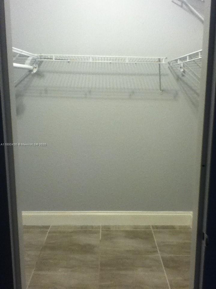 DORAL GARDENS II CONDO - Residential Lease