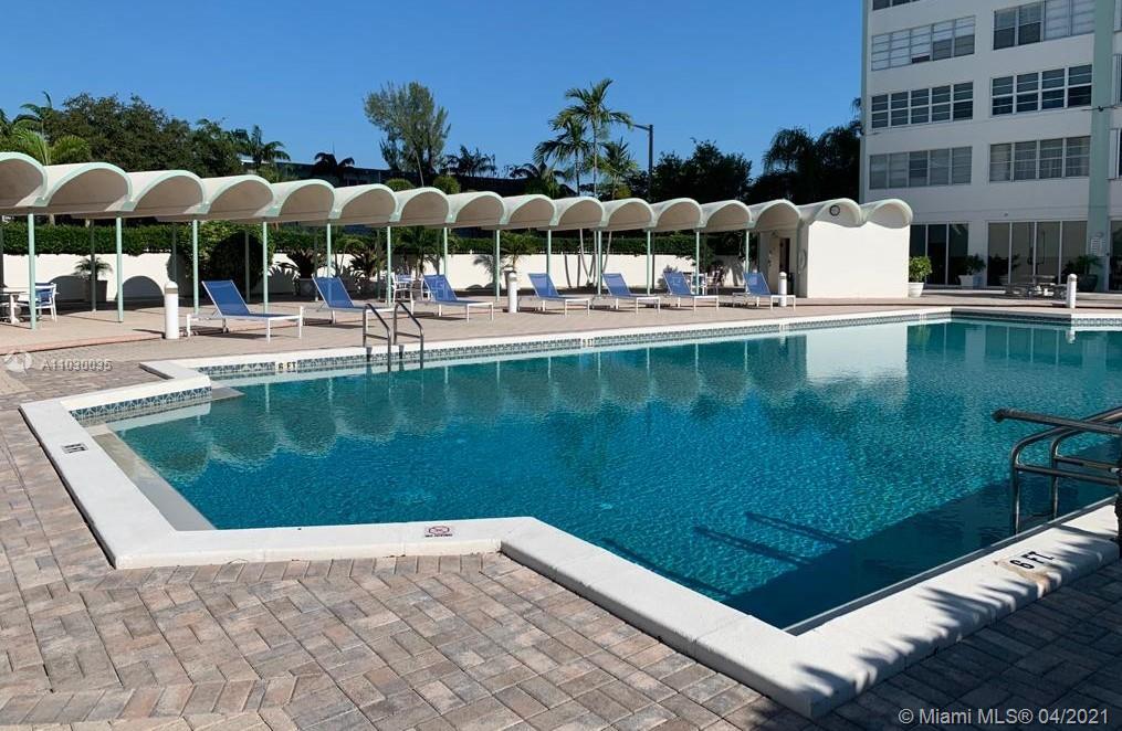 BAYVIEW TOWERS CONDO - Land