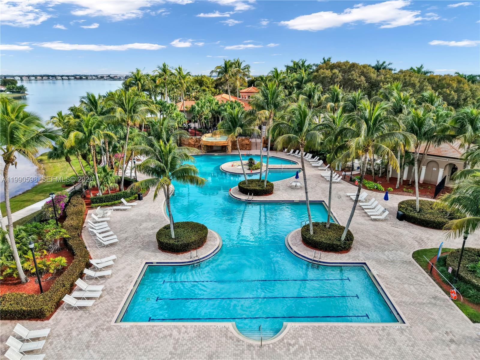 RIVIERA ISLES I - Residential