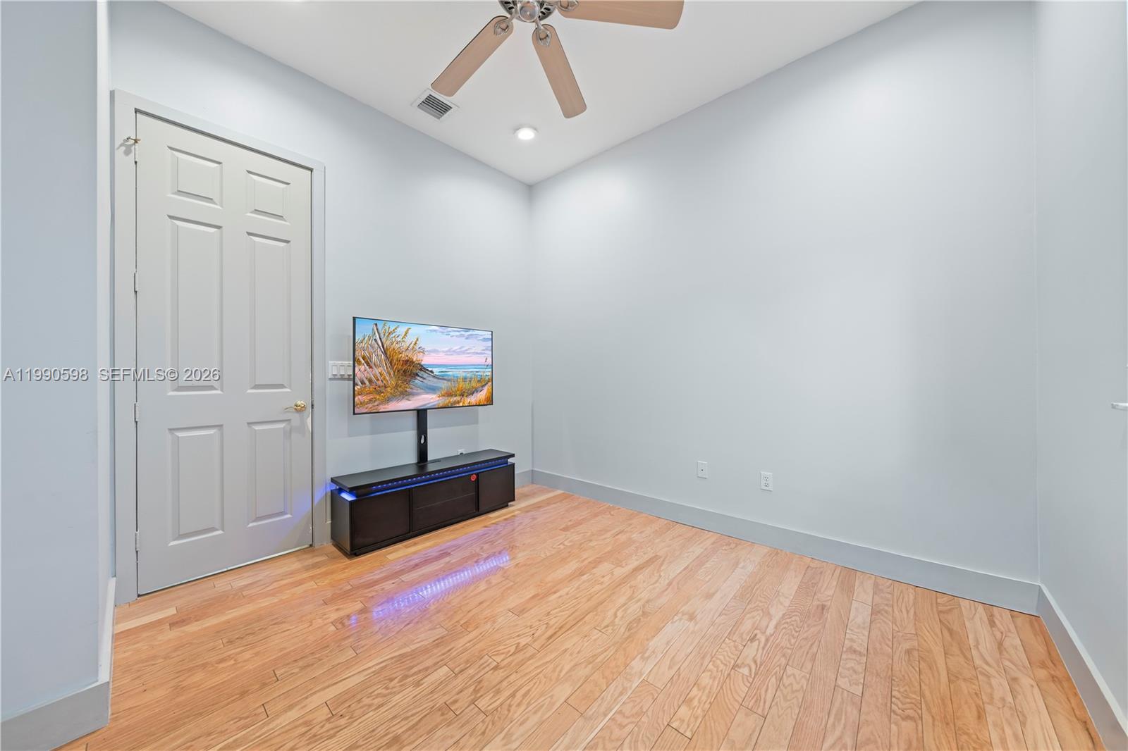 RIVIERA ISLES I - Residential