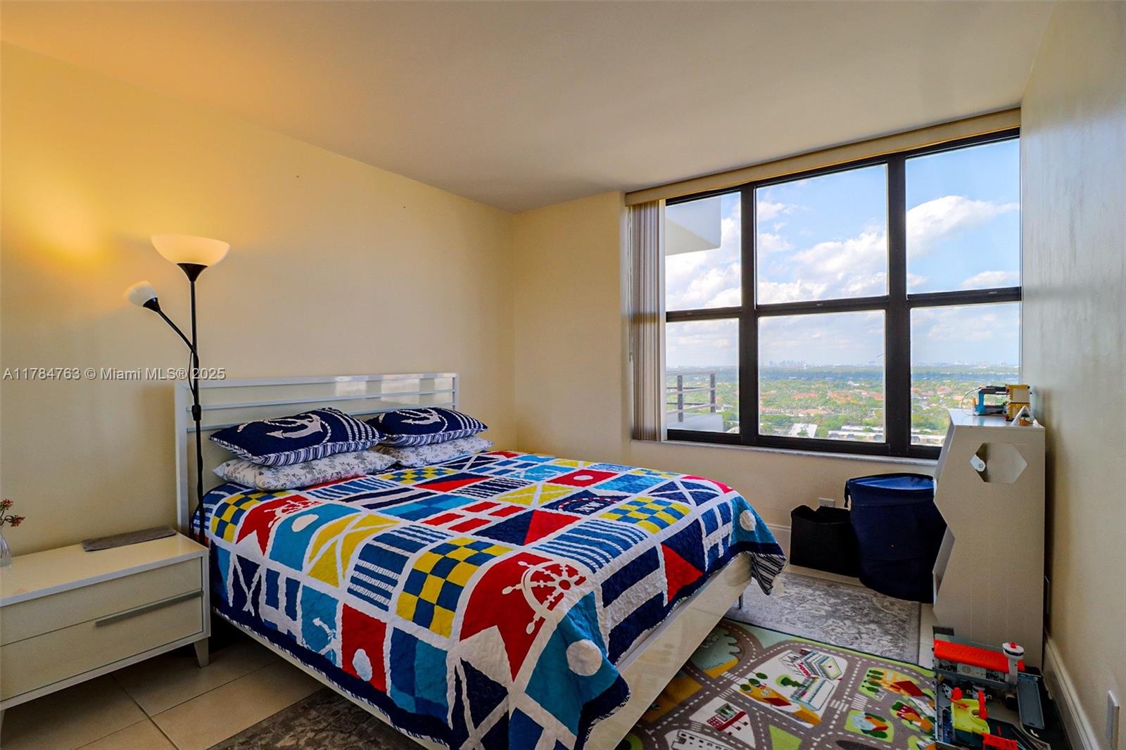 OLYMPUS CONDO PHASE - Residential Lease