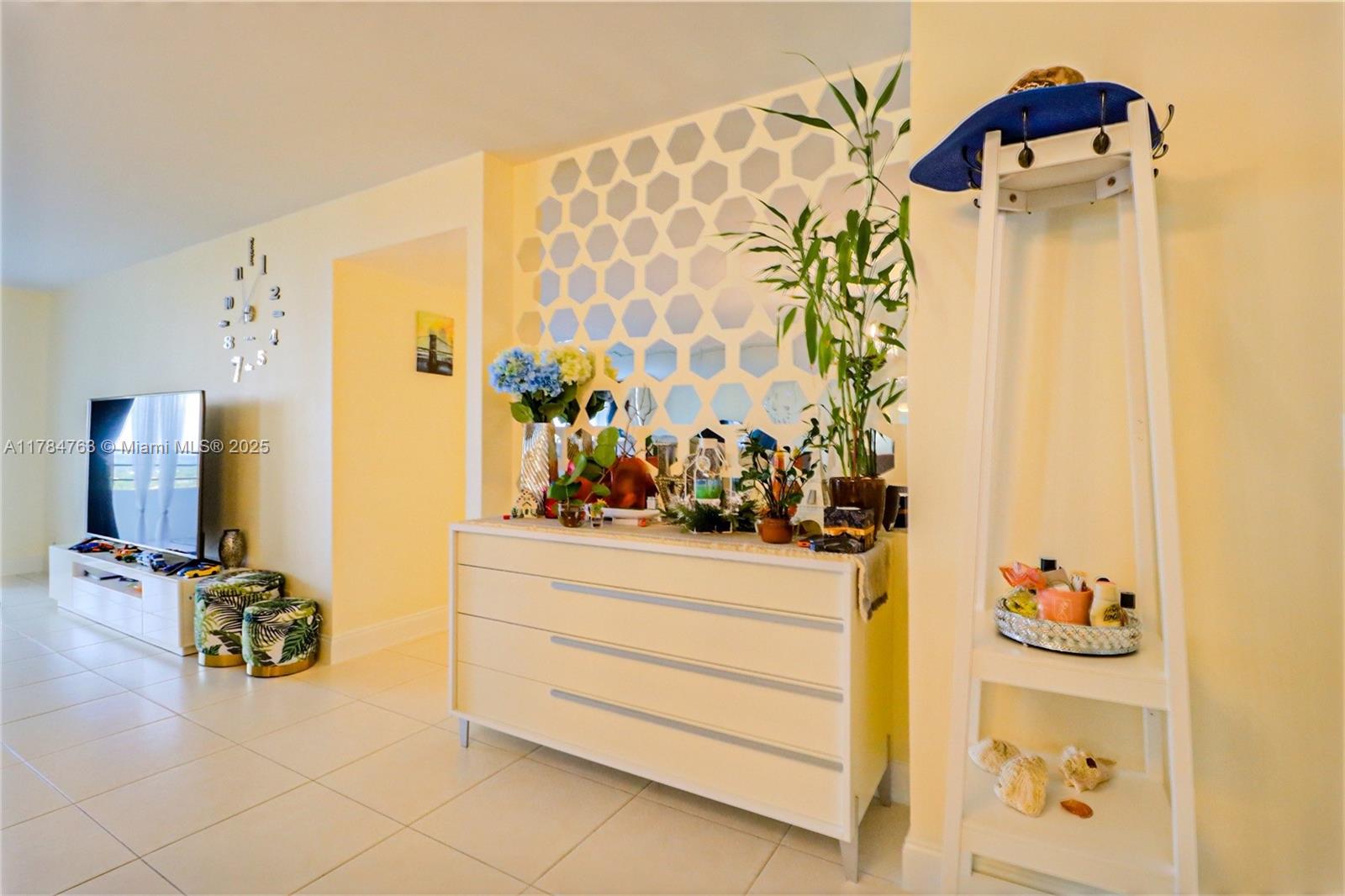 OLYMPUS CONDO PHASE - Residential Lease