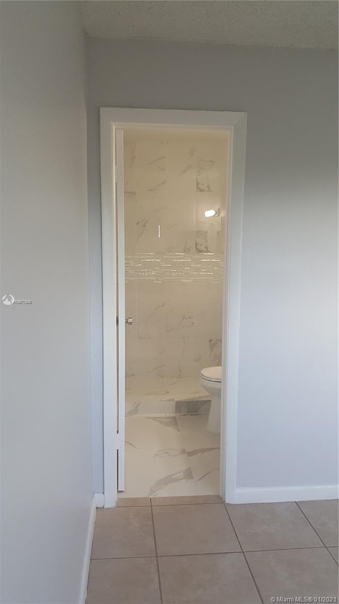 LAKESIDE XI CONDO PH III - Residential Lease