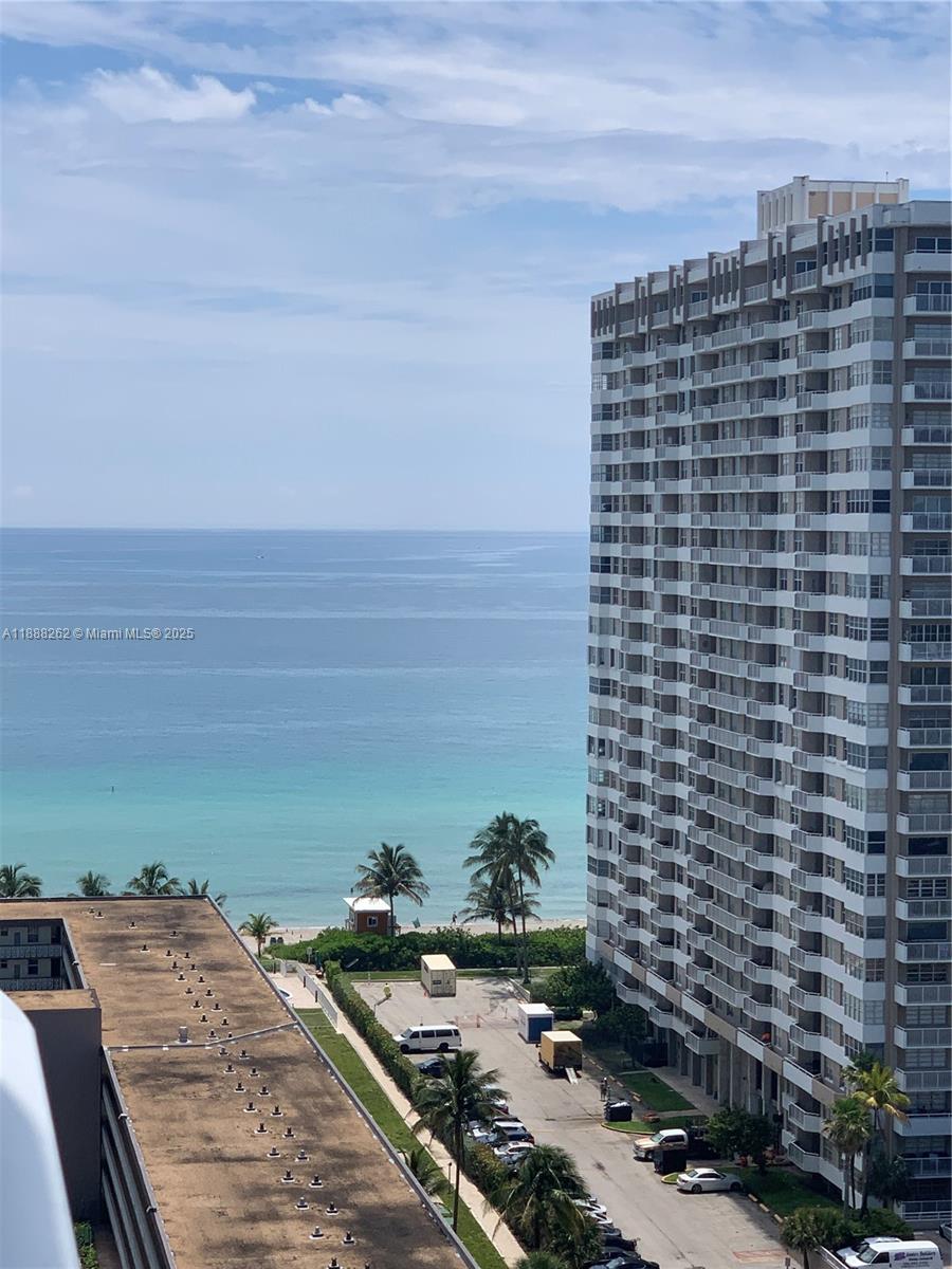 OCEAN MARINE YACHT CLUB C - Residential Lease