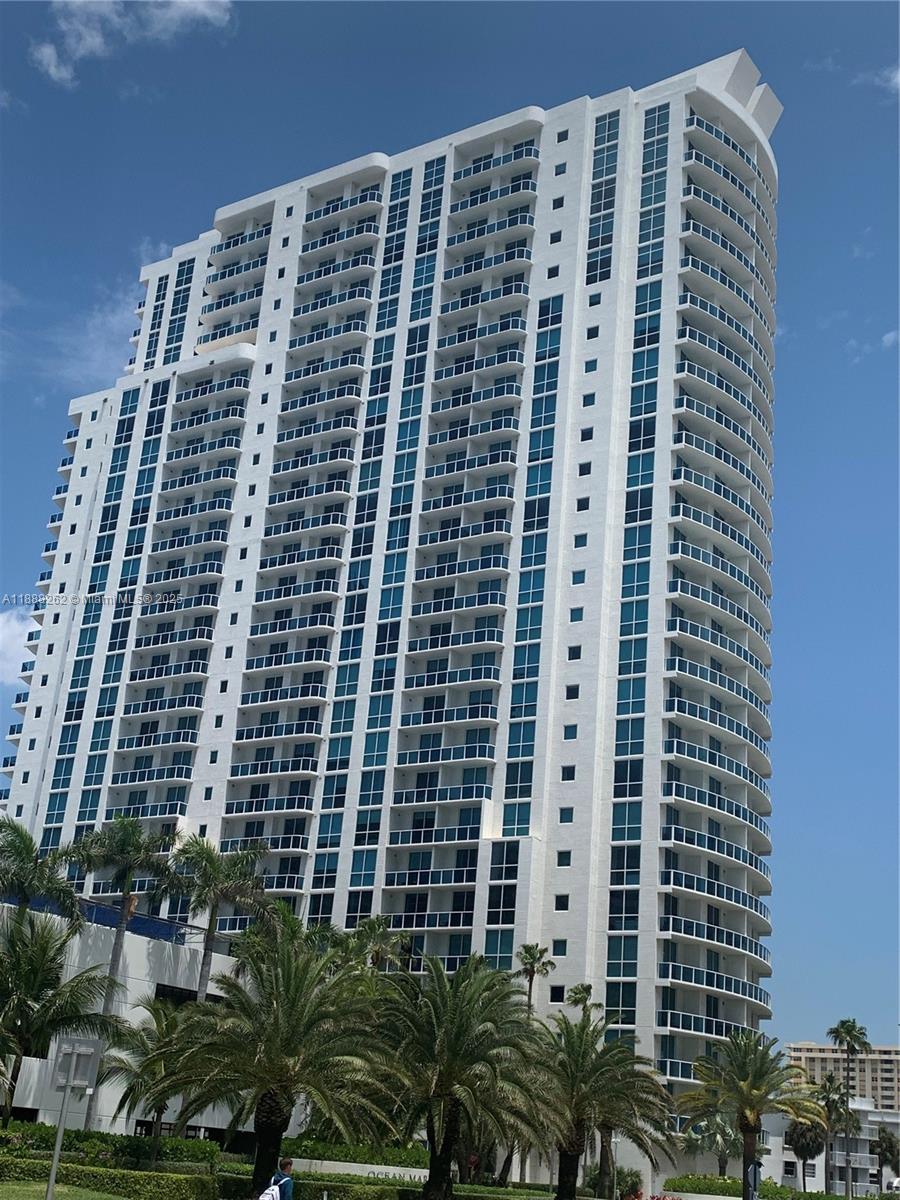 OCEAN MARINE YACHT CLUB C - Residential Lease