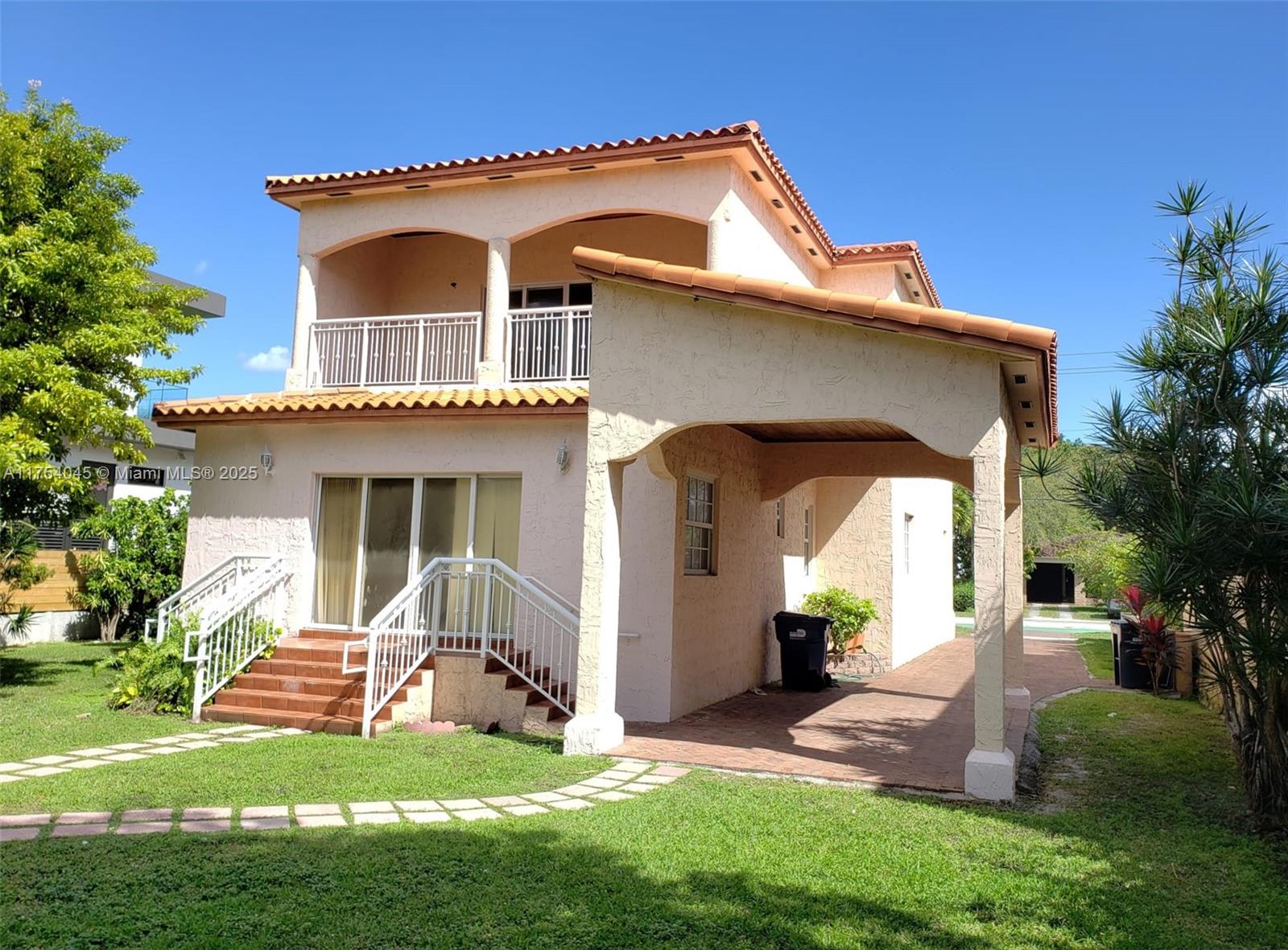 MID GOLF SUB 1ST ADDN - Residential