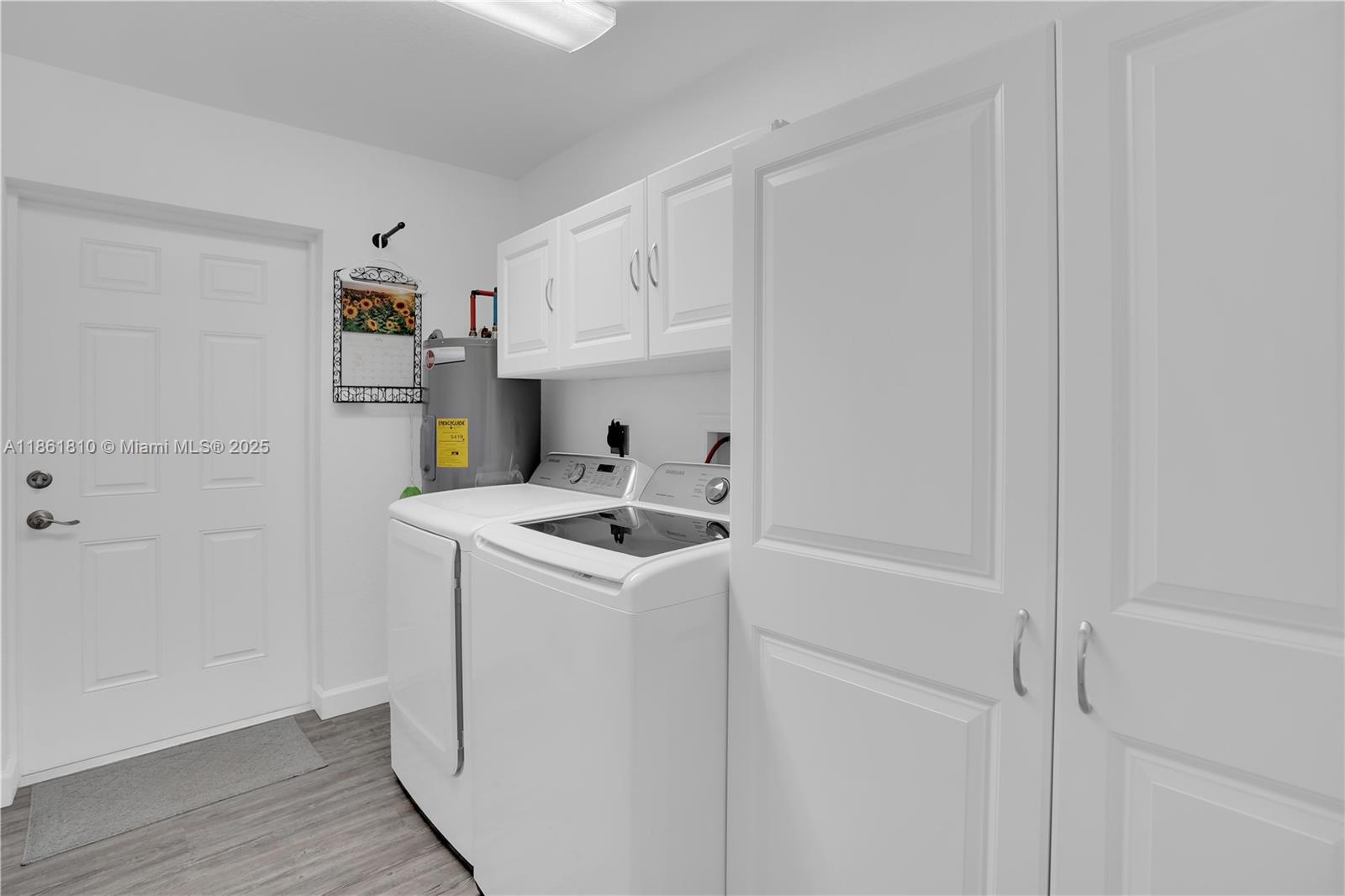 1263 Norge Ct