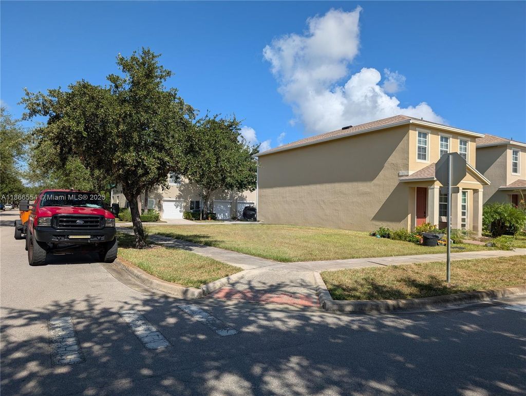 Photo of 2301 SE Tavares Dr, Port St Lucie, FL 34952 (MLS # A11866554)