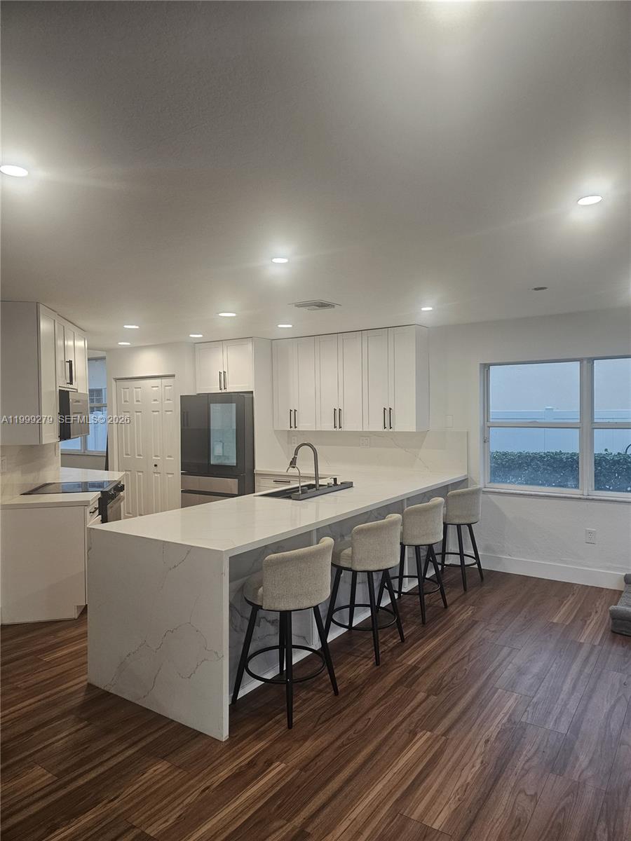 PEMBROKE ISLES 1 - Residential