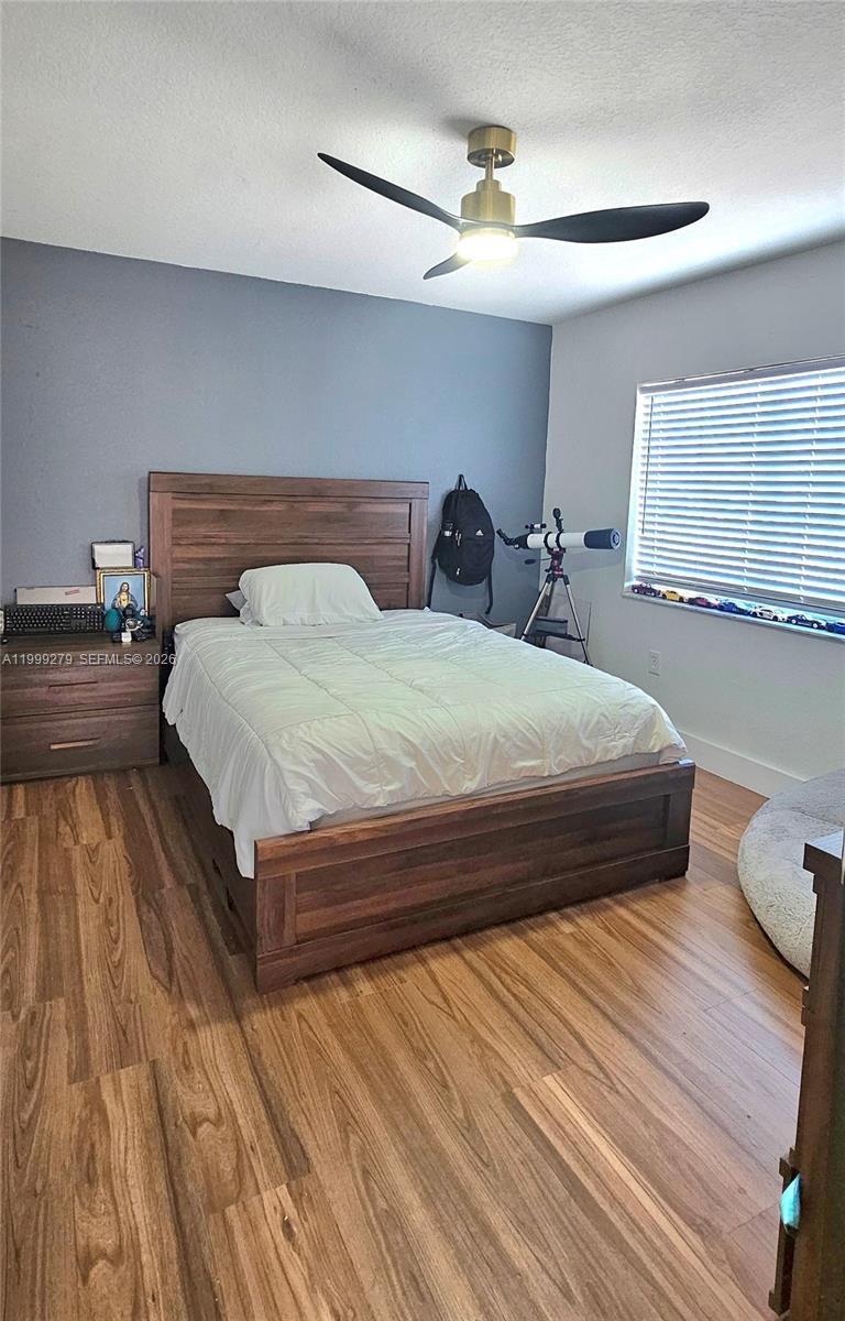 PEMBROKE ISLES 1 - Residential