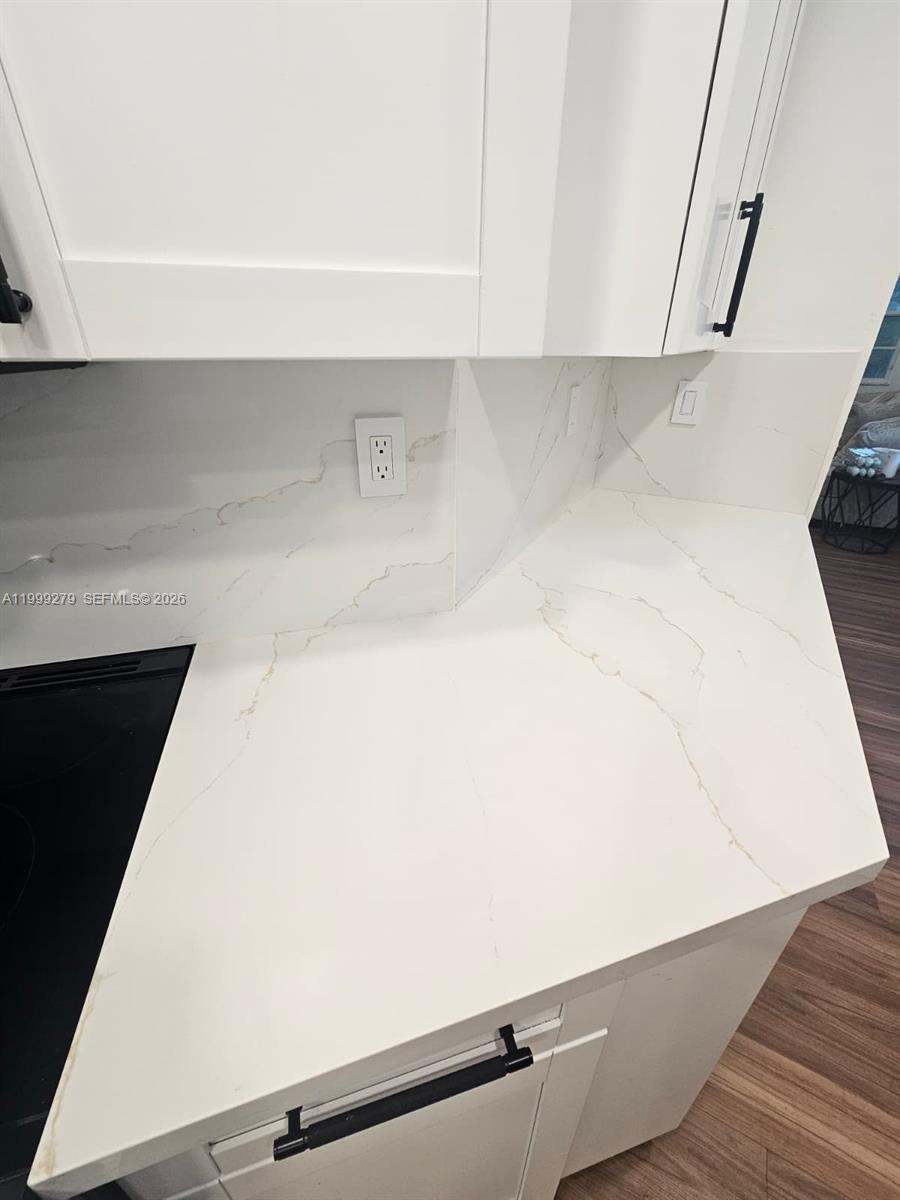 PEMBROKE ISLES 1 - Residential