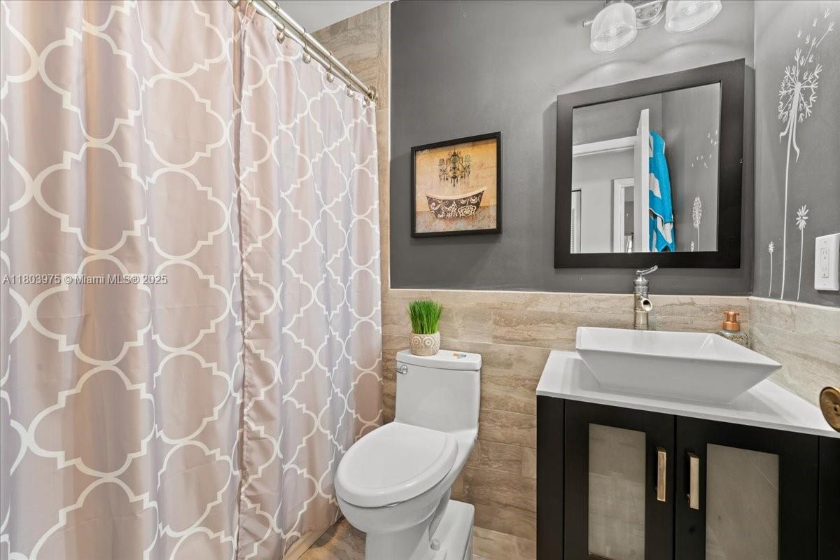 WESTVIEW CONDOMINIUM NO S - Residential