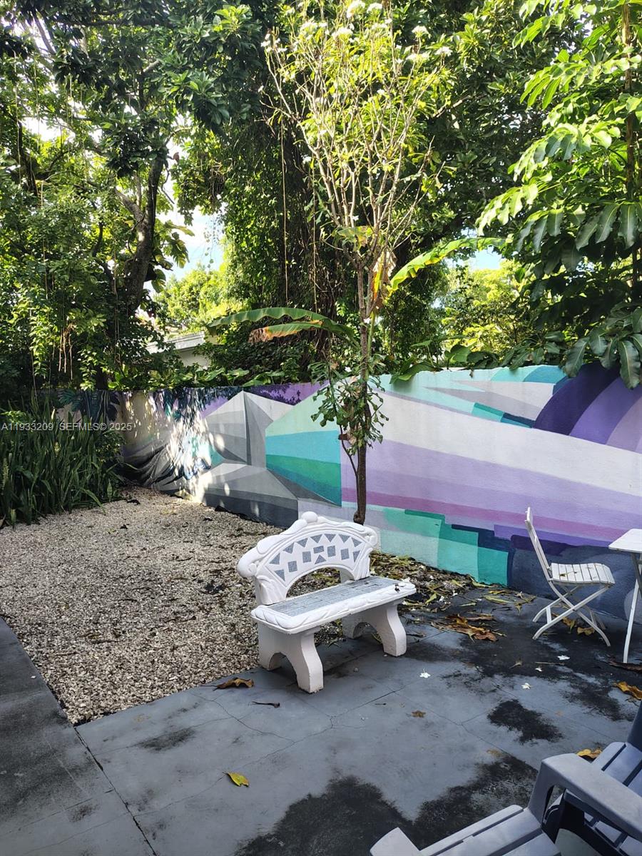 NORTH GATE - Residential Lease