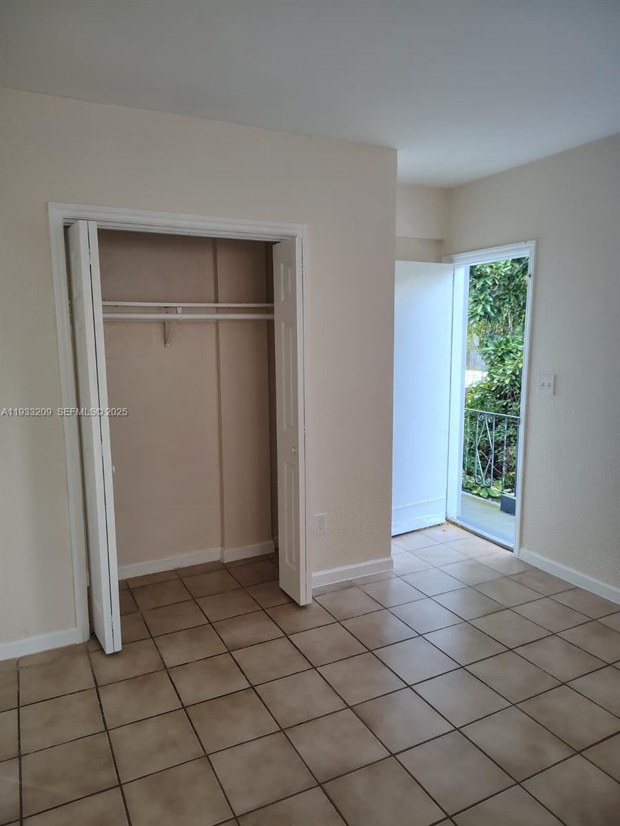 NORTH GATE - Residential Lease