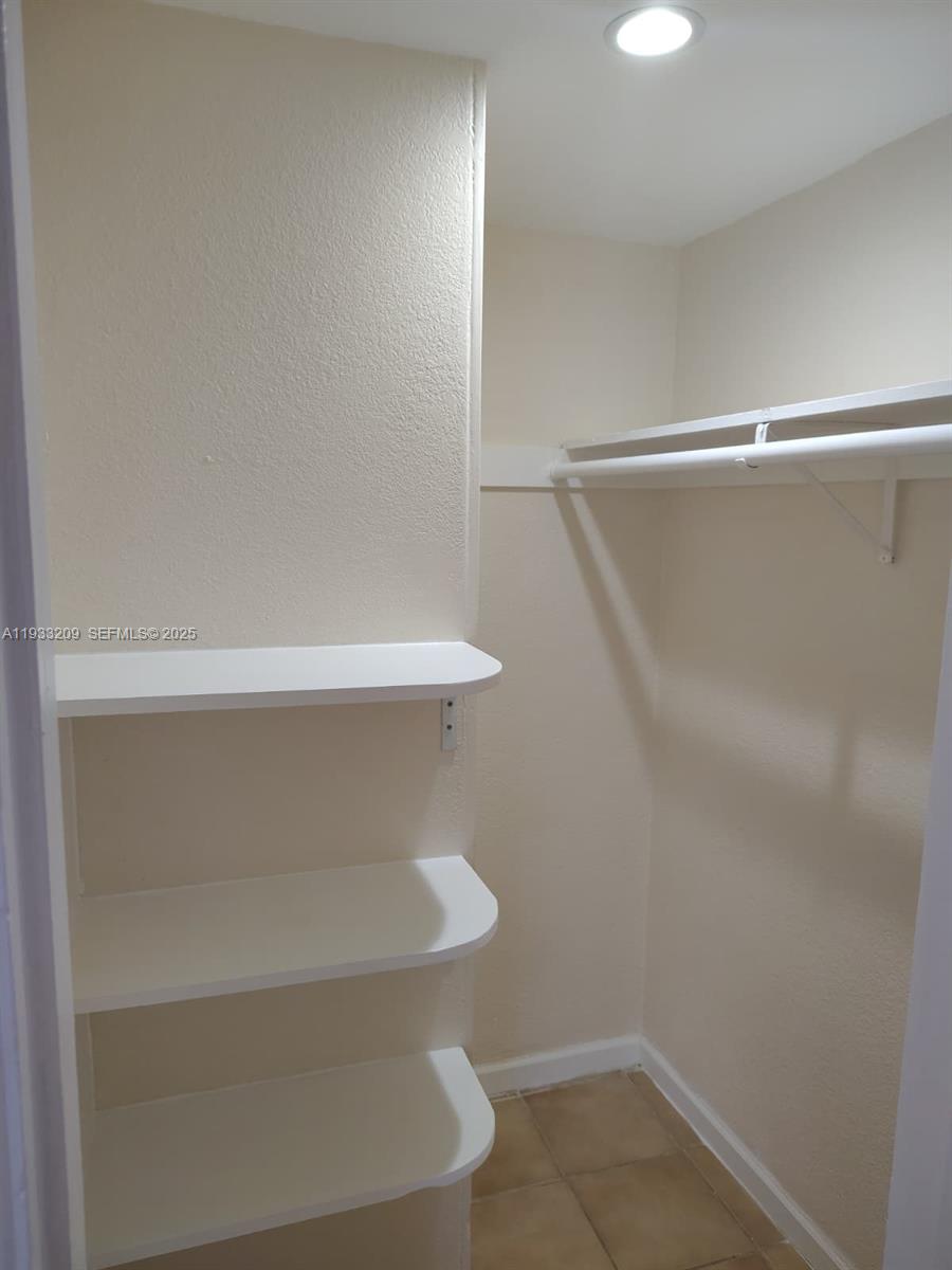 NORTH GATE - Residential Lease