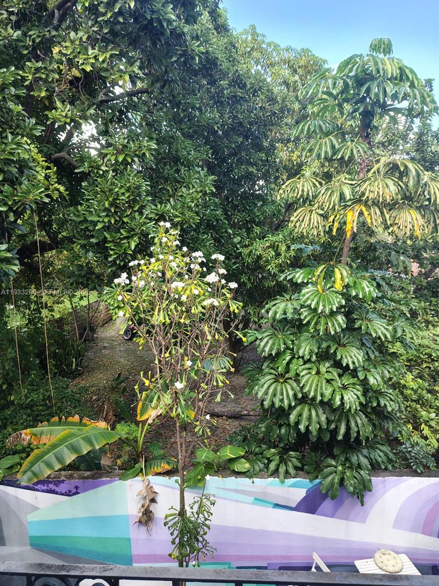 NORTH GATE - Residential Lease