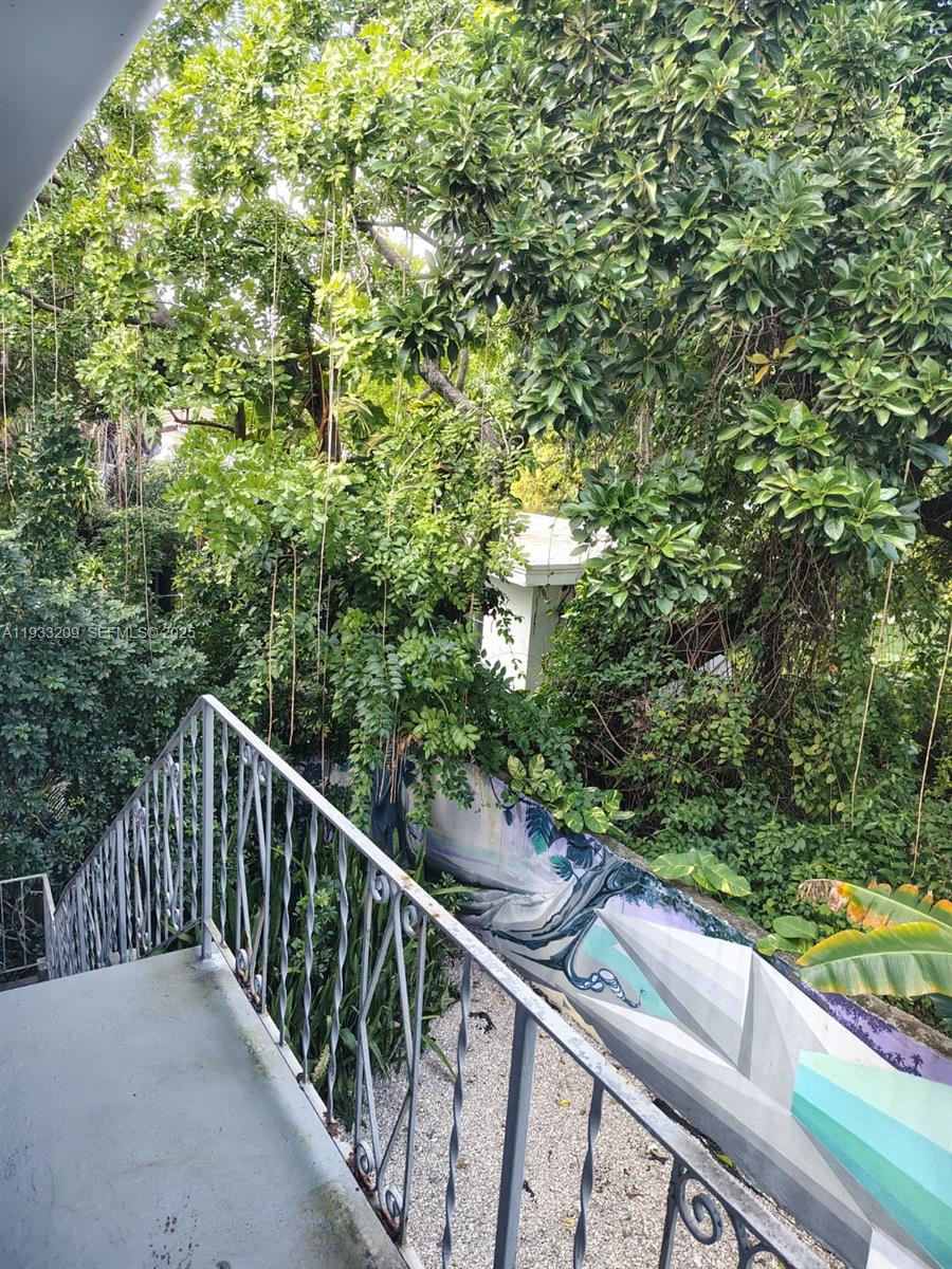 NORTH GATE - Residential Lease