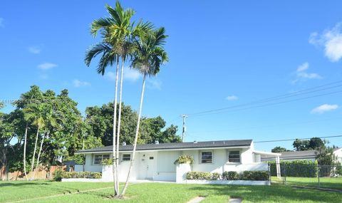 18601 SW 97th Ct Cutler Bay FL 33157